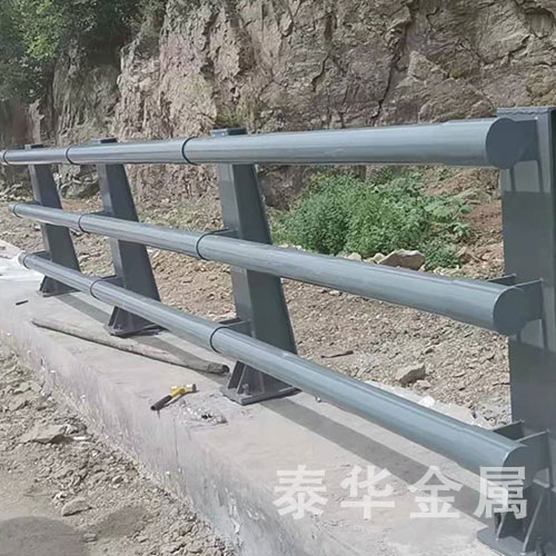 防撞护栏