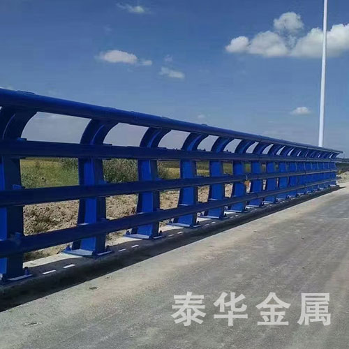 道路护栏
