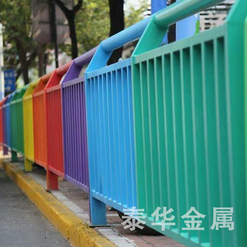 道路护栏