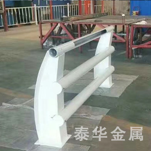灯光护栏