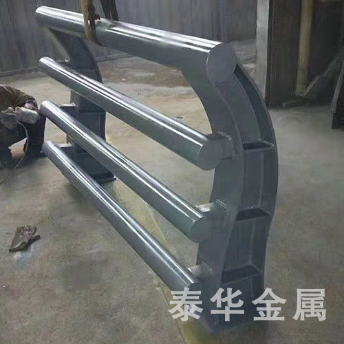 防撞护栏